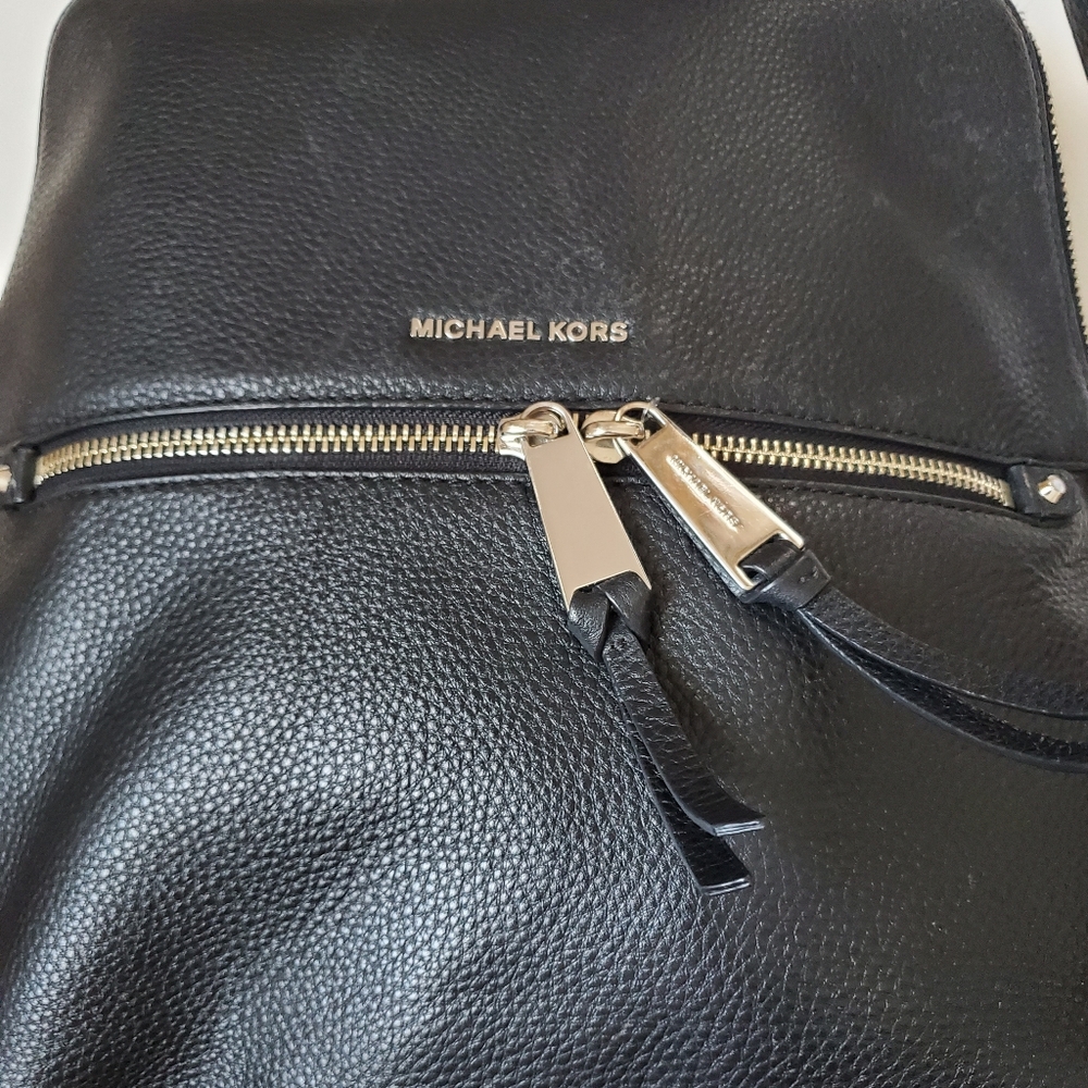 Michael kors pebble leather backpack black silver chain bag WOMEN'S - Picture 11 of 12